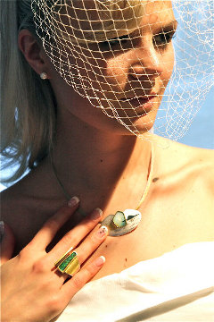 Bride with Pereghy opals