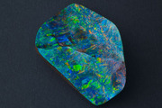 Pereghy Opals