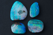 Pereghy Opals