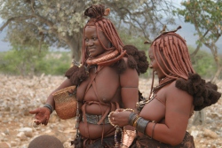 Himba Frauen